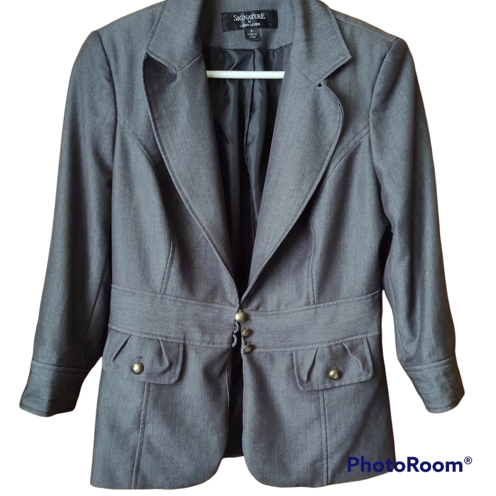 Signature by Larry Levine Women's Blazers, Size 4 | color Gray.